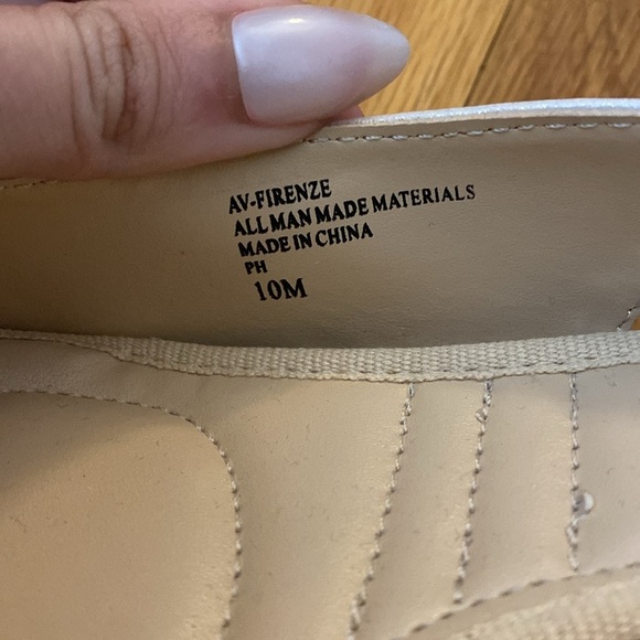 Adrienne Vittadini Women’s Cream Sparkly Chunky Heels Size 10 - Picture 6 of 7